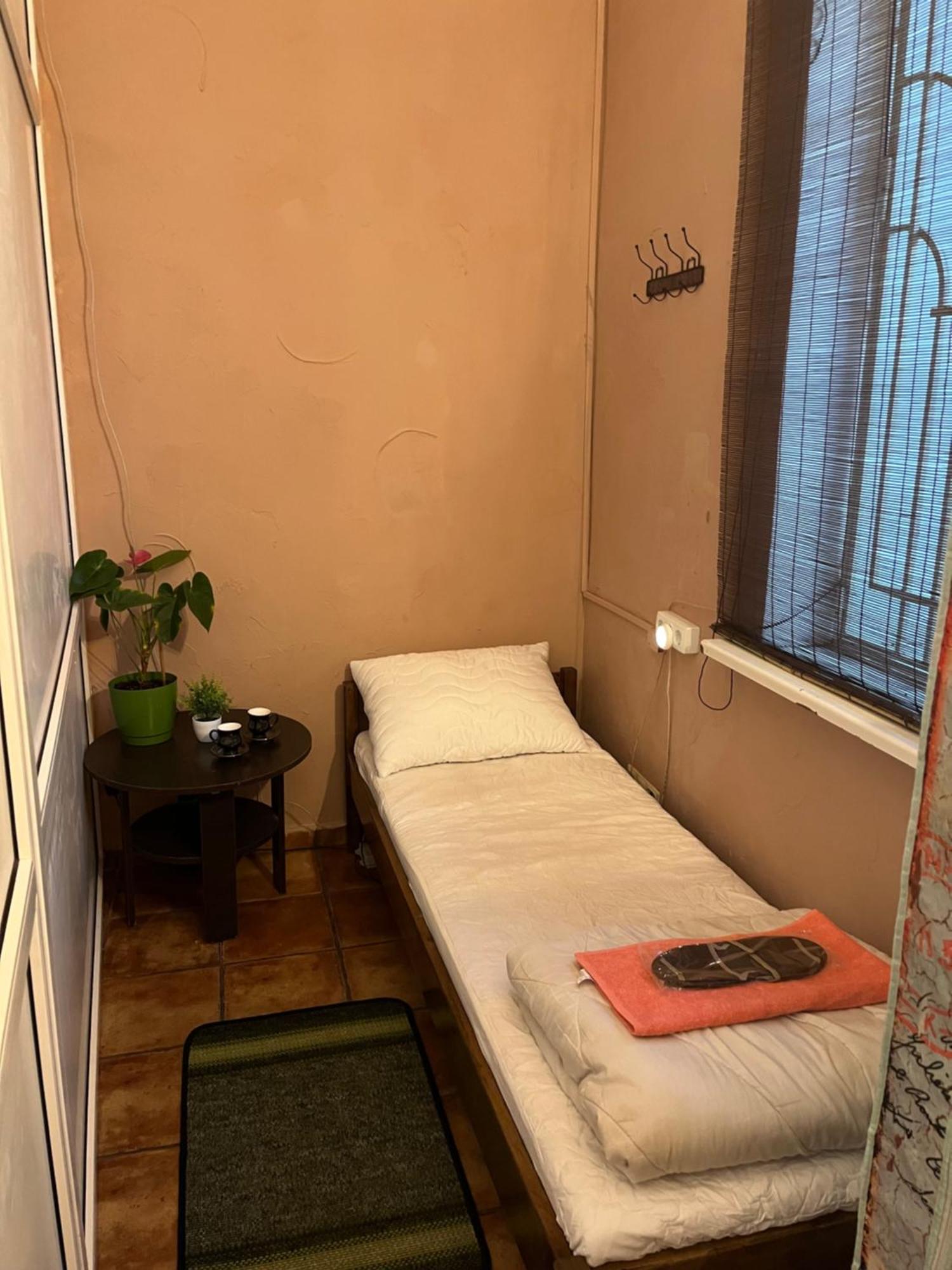 Ararat-Podol Hostel Kiev Exterior foto